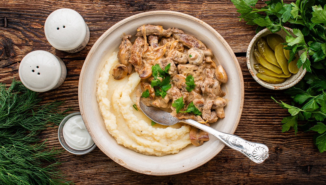 Hovězí stroganoff